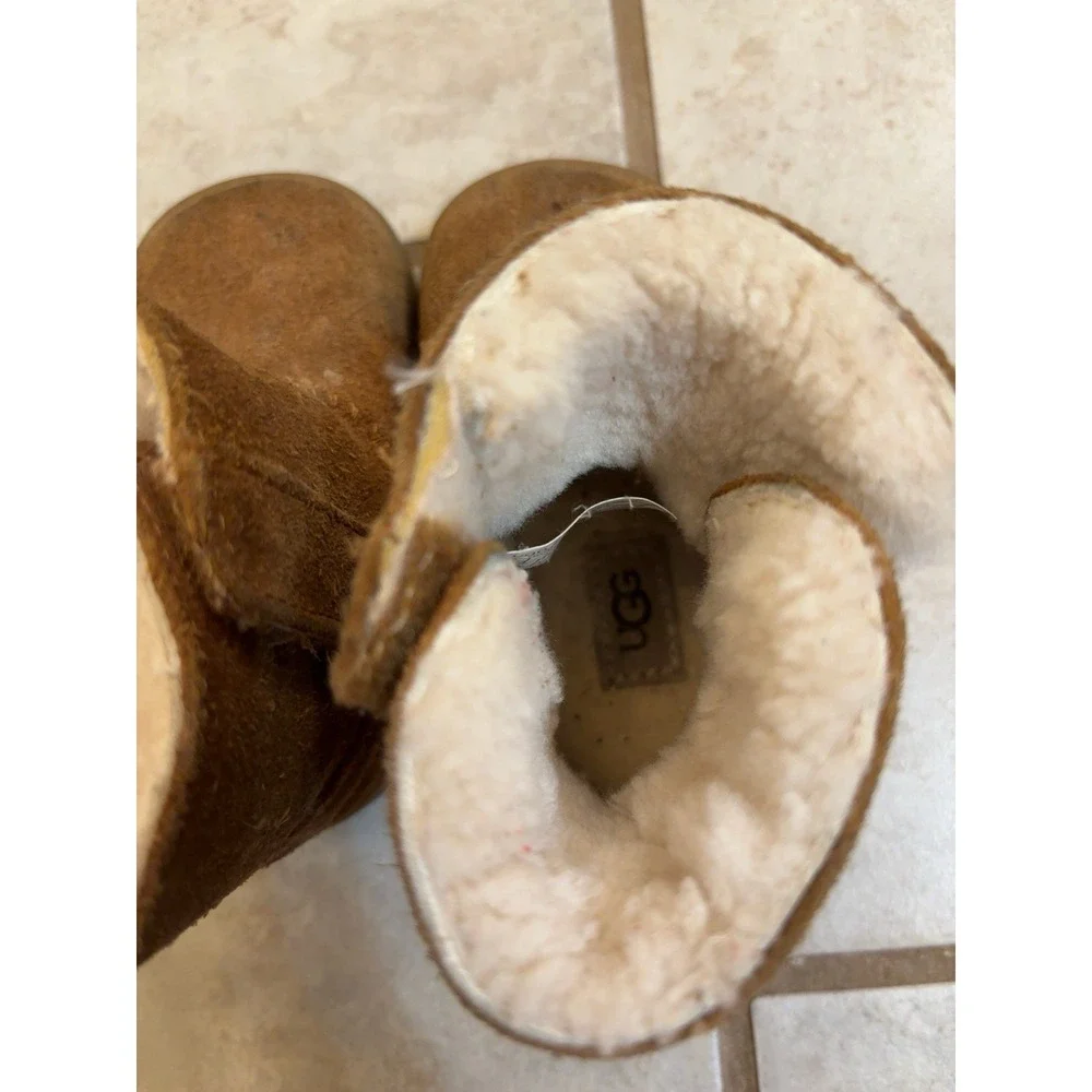 UGG keelan boots
